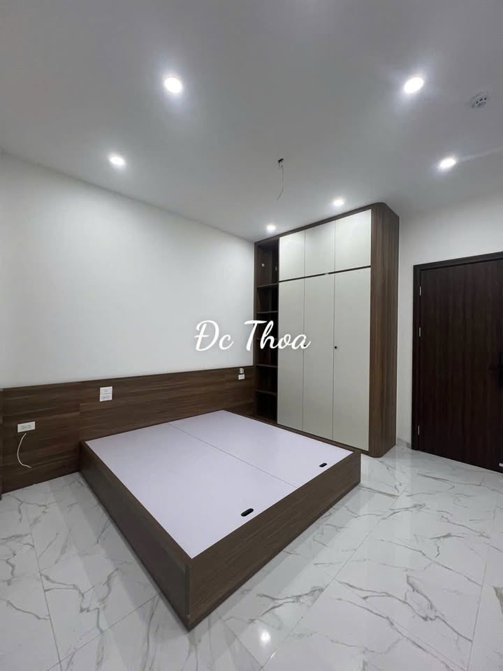 Cho thuê căn hộ studio Thạch Bàn 30m² giá chỉ 5.3 triệu - Thiết kế mới, thoáng sáng!