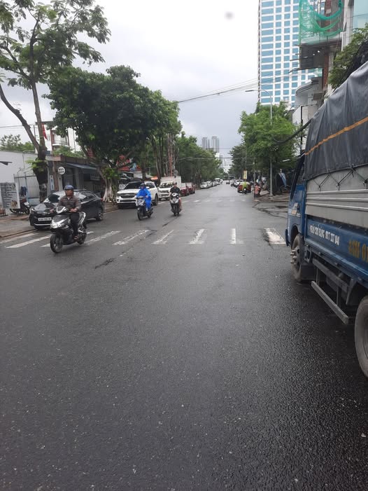 Nhà mặt tiền Núi Thành, Hải Châu 156m² giá 25.2 tỷ - Đầu tư sinh lời tuyệt vời!