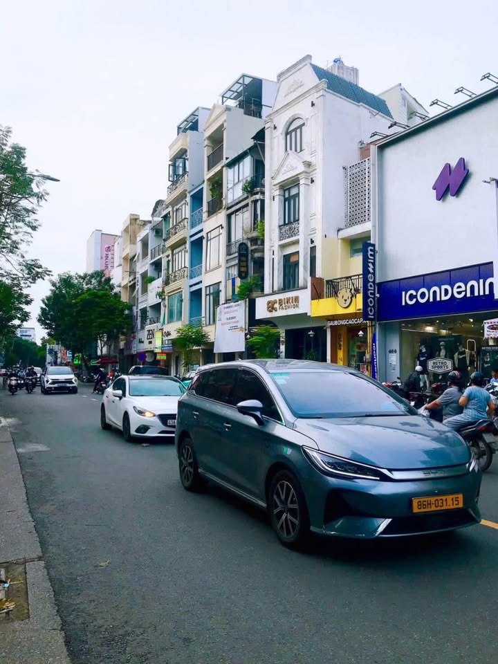 Nhà đẹp Lê Văn Sỹ Quận 3, 32.5m² giá 8 tỷ - Nở hậu tài lộc!