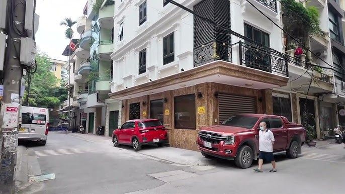 Mặt phố lô góc Vĩnh Phúc Ba Đình 105m² giá 42.5 tỷ - Cơ hội đầu tư hiếm có!