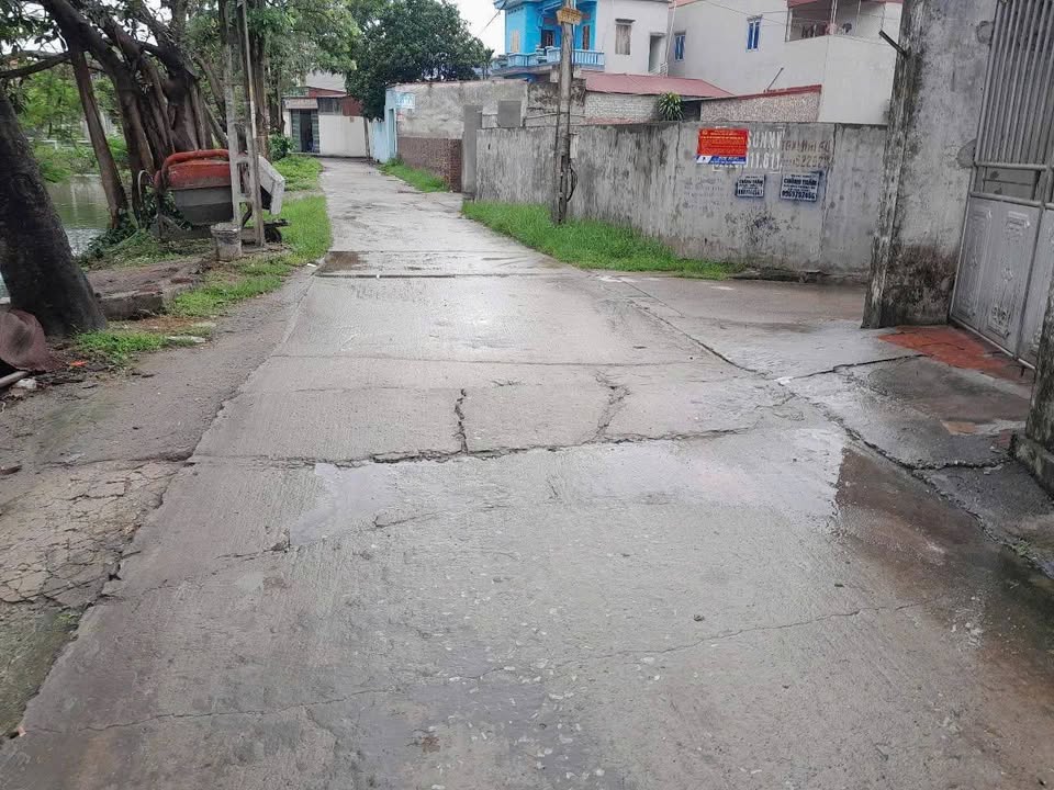 Nhà 3 tầng Bồng Lai, Bắc Ninh 200m² giá chỉ 3 tỷ - Sẵn sàng vào ở!