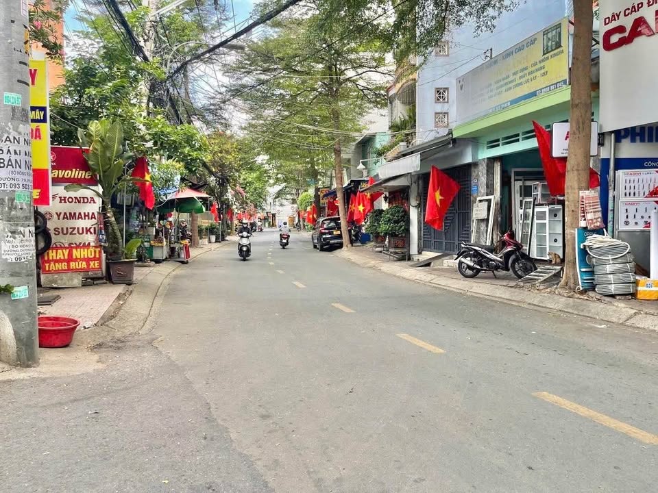 Nhà phố 2 mặt tiền đường 339 Phước Long B 57m² giá 6.75 tỷ - Hàng hiếm khó tìm!