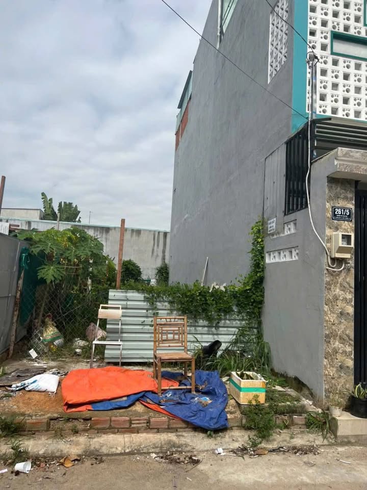 Đất thổ cư đường Võ Văn Hát, quận 9, diện tích 64m² - Sổ hồng riêng, giá chỉ 4.4 tỷ!