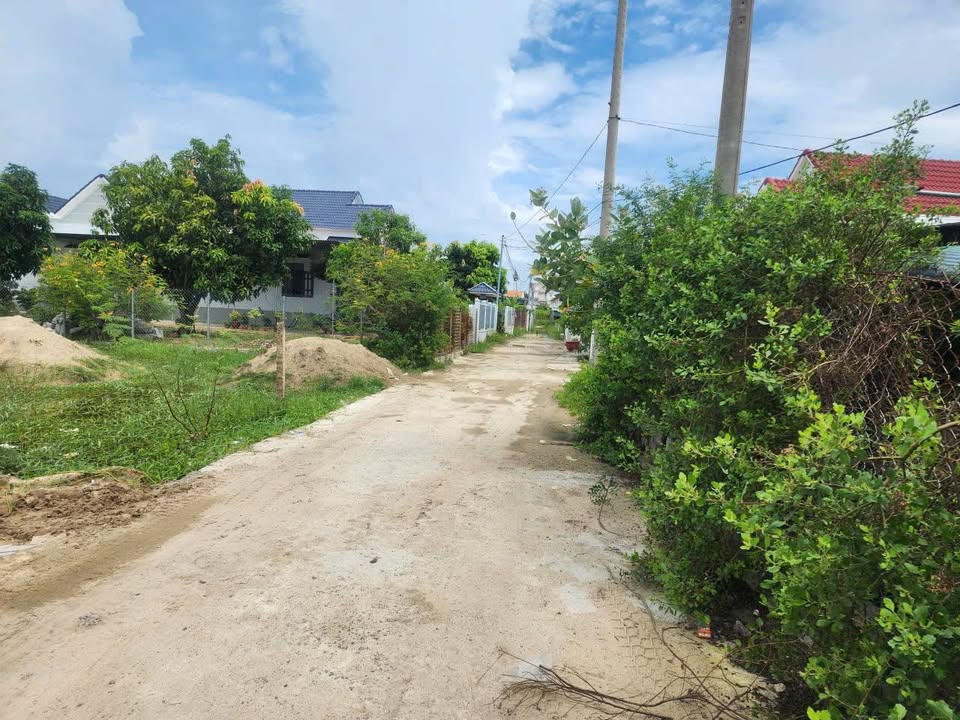 Đất nền 77m² tại Đông Ninh, Khánh Hòa - Gần biển Dốc Lết, giá 1 tỷ!