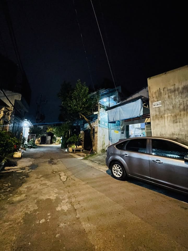 Nhà riêng Tăng Nhơn Phú B, Quận 9, 106m² giá 6 tỷ - Đầu tư sinh lời hấp dẫn!