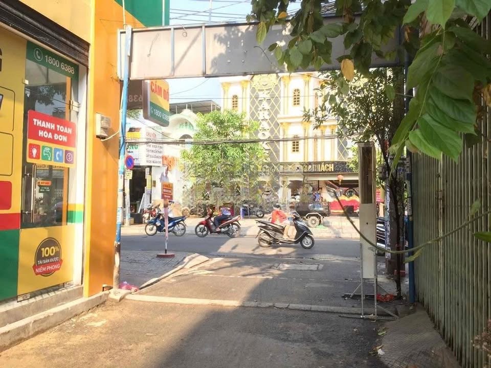 Nhà phố Lê Văn Thọ, Gò Vấp 24m² giá 3.85 tỷ - Hẻm xe hơi, sổ hồng riêng