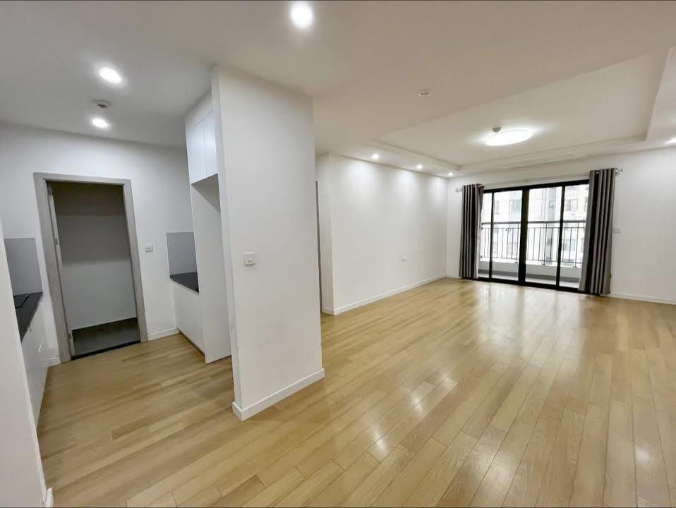 Căn hộ 3PN Cc Lacasta Văn Phú 101m² giá 13.5 triệu - Full nội thất hiện đại!