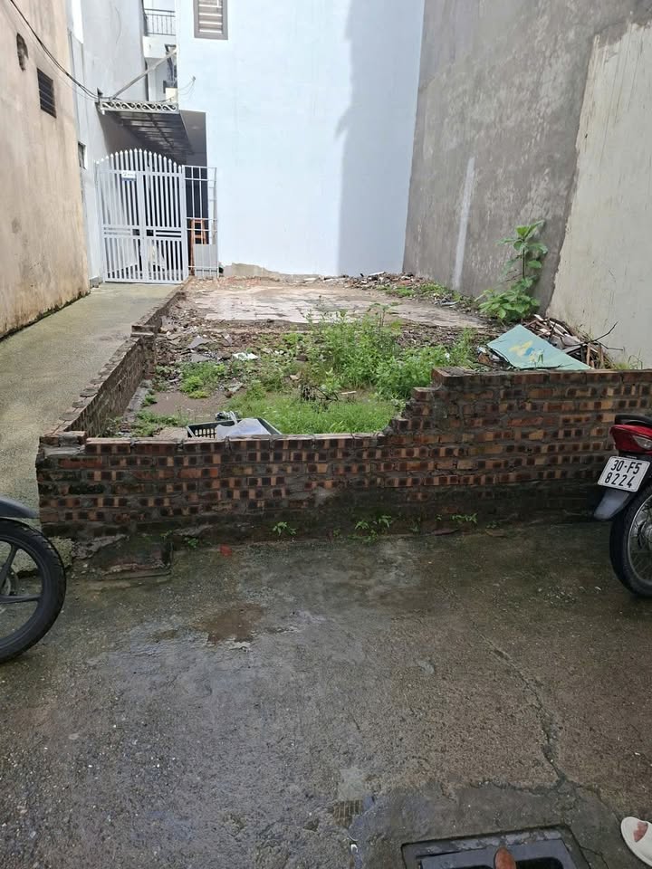 Đất lô góc Thanh Am Long Biên 44m² giá 6.1 tỷ - Đầu tư sinh lời ngay!