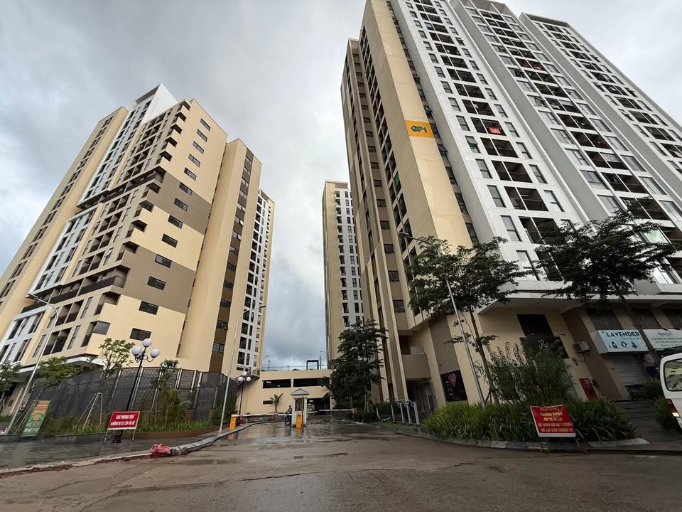 Shophouse lô góc 4.5 tầng tại Lạng Sơn Green Park, 106m² chỉ 8 triệu/tháng - Kinh doanh thuận lợi!