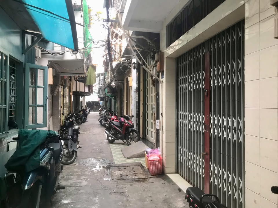 Nhà phố chợ hoa Hồ Thị Kỷ Quận 10 38m² giá 6.2 tỷ - Vị trí đắc địa, thương lượng nhẹ!