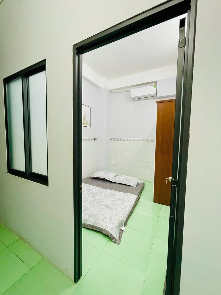 Căn hộ cho thuê tại Lạc Long Quân, Tân Bình 2PN - Full nội thất, giờ giấc tự do!