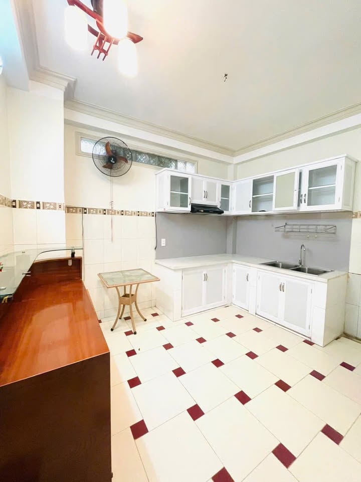 Phòng cho thuê tại 195 Điện Biên Phủ, Bình Thạnh - Không gian thoáng đãng và tiện nghi