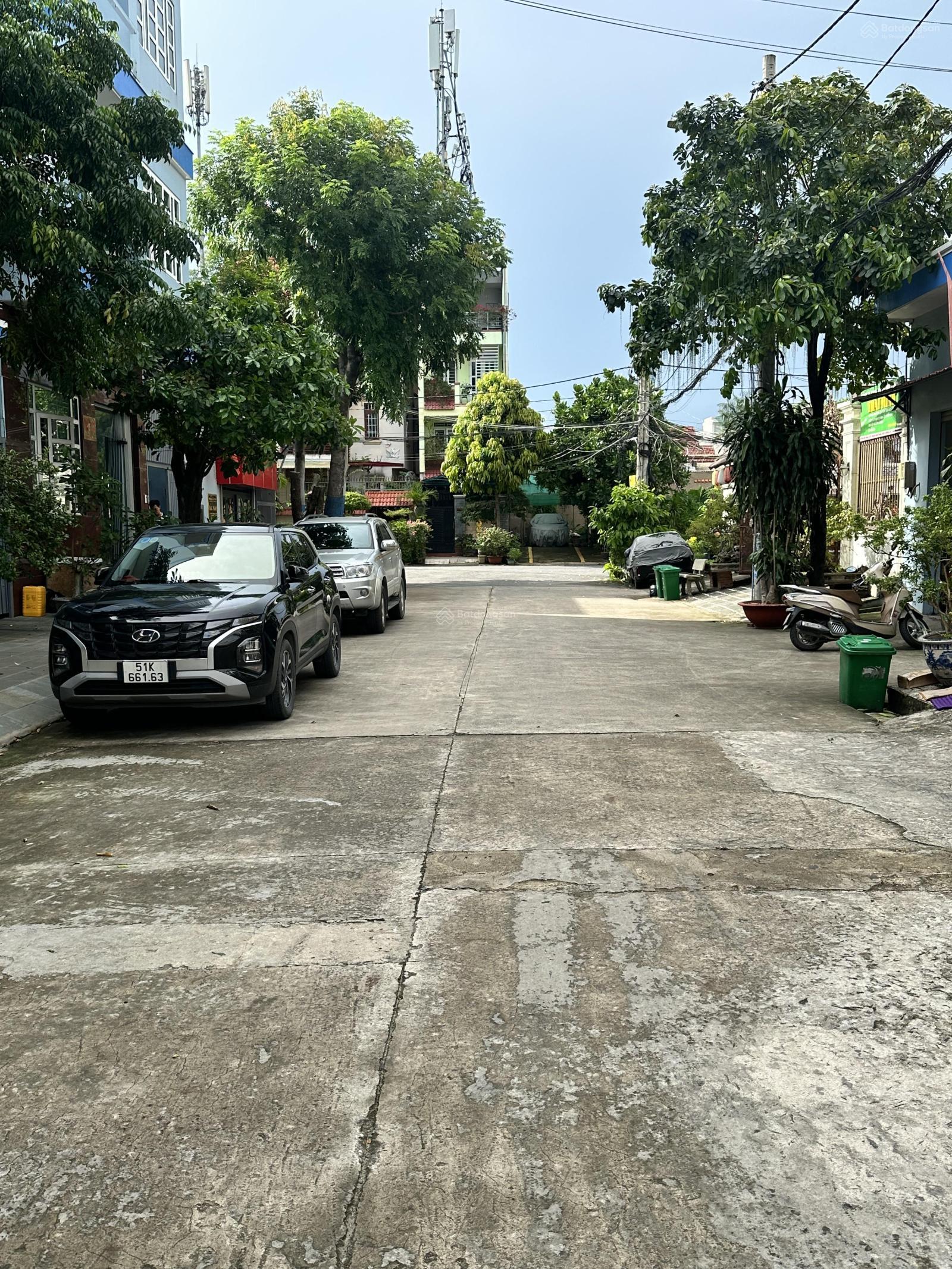 Bán nhà 3 tầng đường 27, Hiệp Bình Chánh, 85m² giá 12,3 tỷ - Không gian sống lý tưởng!