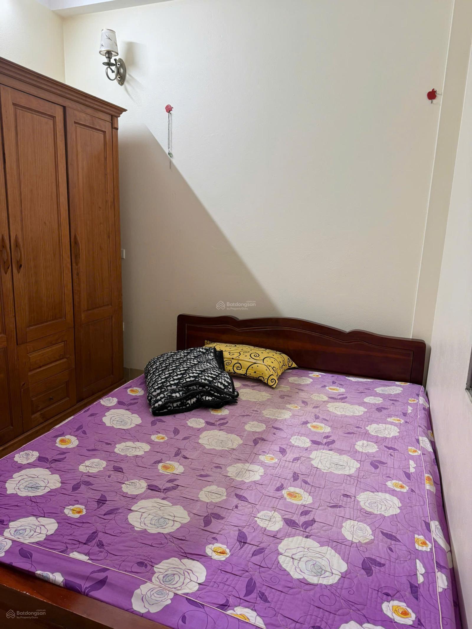 Cho thuê nhà riêng tầng 3 tại Xuân Phương 40m² - Gần chợ, trường học