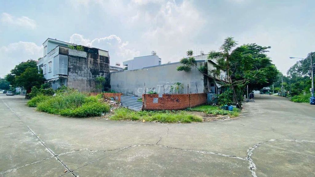 Đất đẹp 2 mặt tiền KDC Dapark gần ngã tư Bình Thung và BigC Go Dĩ An 151m² giá 6.3 tỷ - Đầu tư sinh lời ngay!