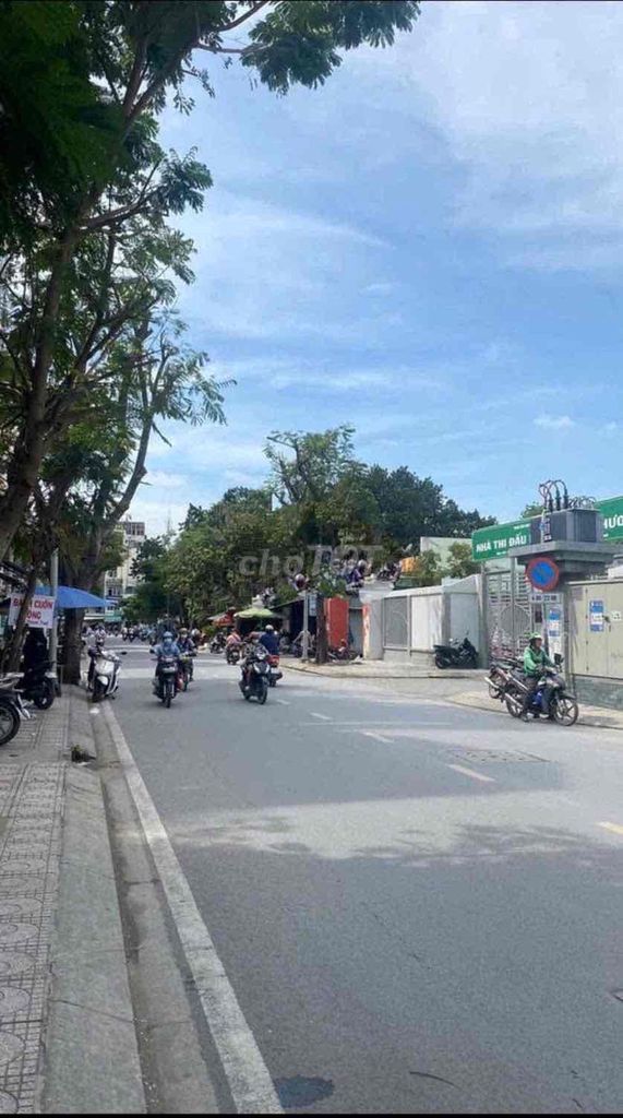 Nhà nguyên căn cho thuê 7A Thành Thái, Quận 10 - Hẻm VIP kinh doanh sầm uất!