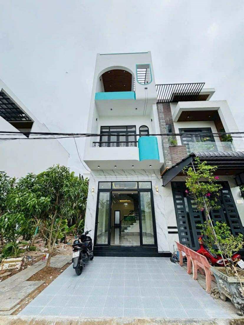 Bán nhà 3 tầng khu biệt thự Cồn Khương, Cái Khế 174m² giá 5.7 tỷ - Thiết kế hiện đại, an ninh tuyệt đối!