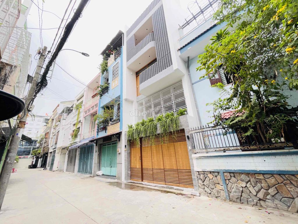 Nhà hẻm ô tô Xô Viết Nghệ Tĩnh, Bình Thạnh 65m² giá 14 tỷ - Nhà đẹp, vị trí vàng!