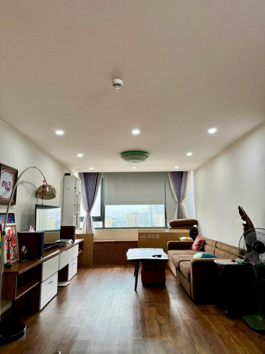 Nhà mặt phố Tôn Đức Thắng Đống Đa 45m² giá 28 tỷ - Mặt tiền 5.3m hiếm có!