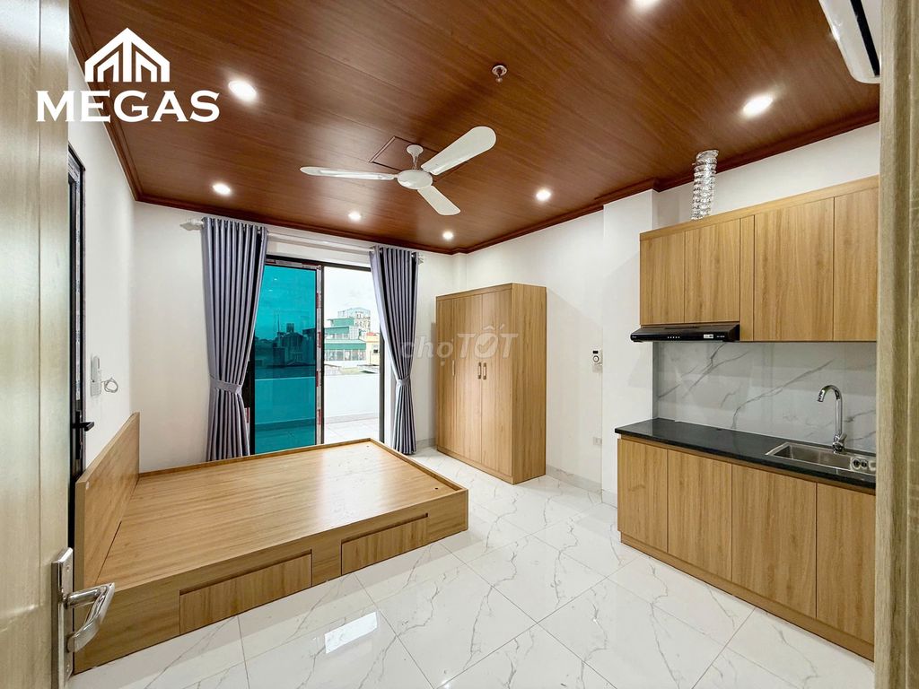 Căn hộ Studio 35m² giá 5 triệu - Full nội thất ngay Công viên Hoà Bình!