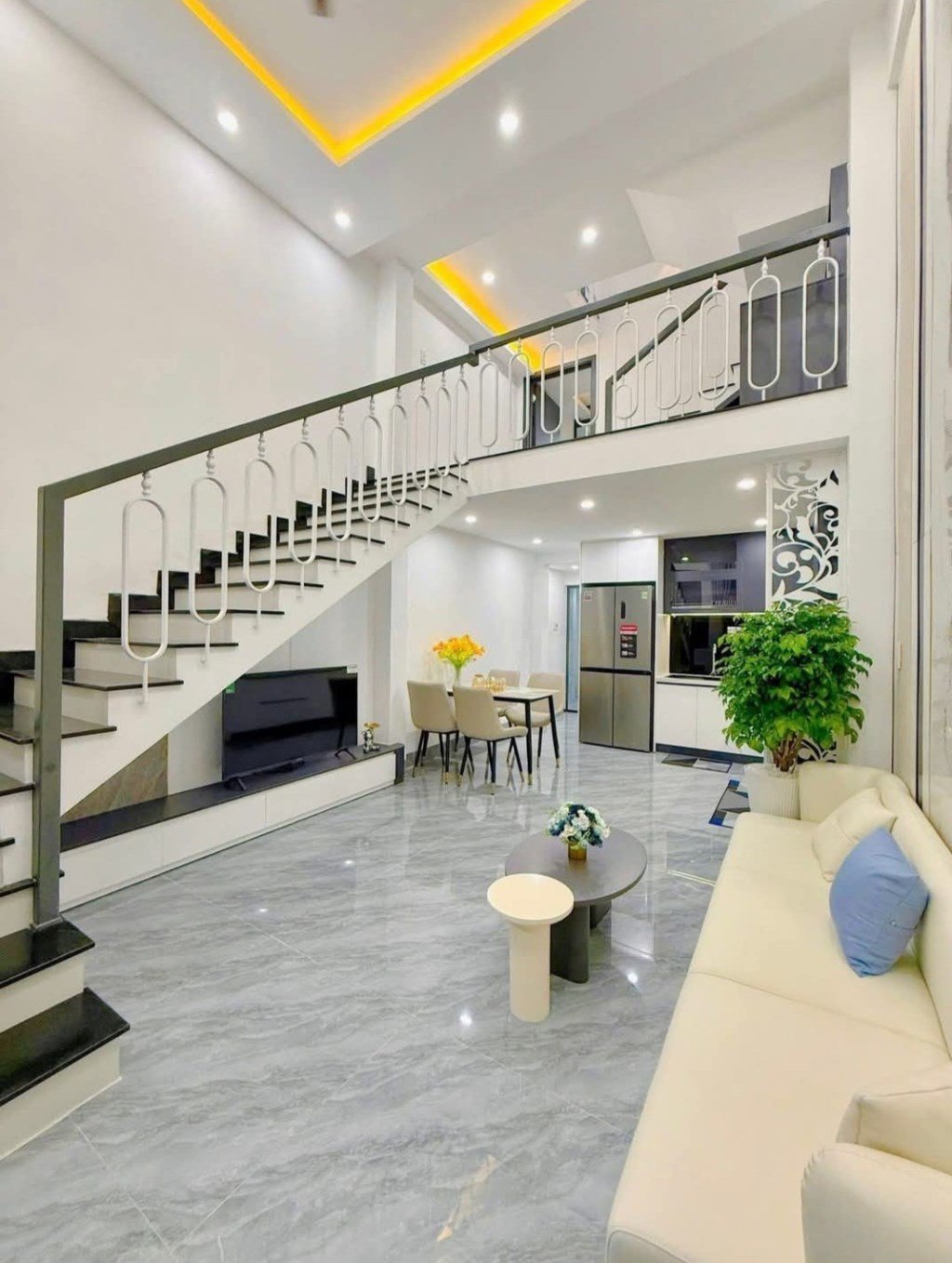 Nhà mới 2.5 tầng Đà Nẵng 46m² giá 4.35 tỷ - Thiết kế sang trọng, vào ở ngay!