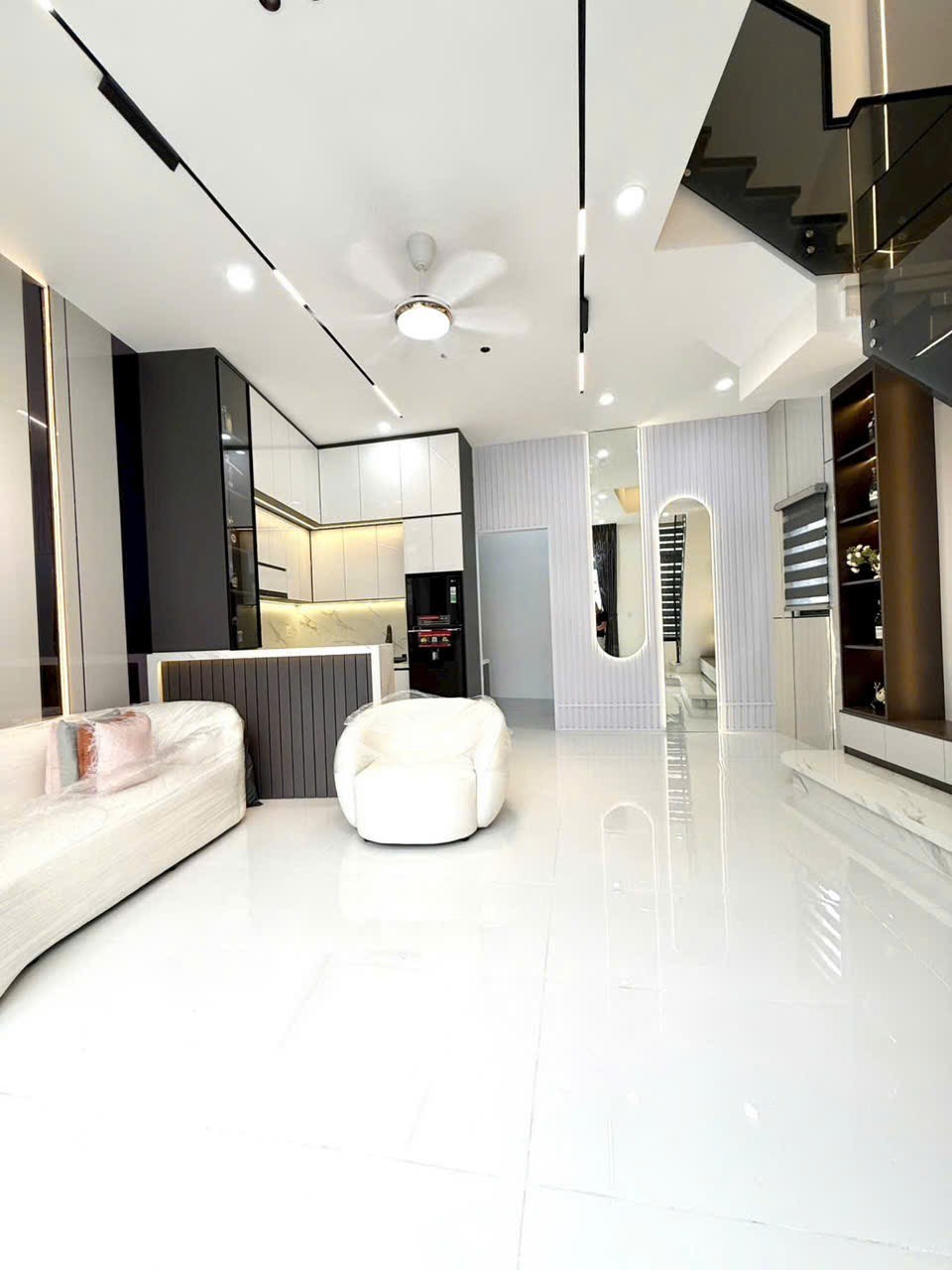 Bán Nhà Lầu Full Nội Thất Hẻm 160 Tầm Vu 46,3m² Giá 3,06 Tỷ - Đầu Tư Sinh Lời!