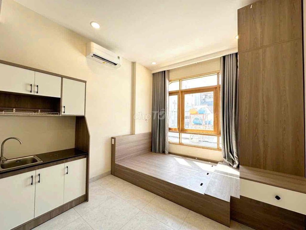 Căn hộ Studio Nguyễn Đình Chiểu 35m² giá 6.5 triệu - Full nội thất, cửa sổ lớn!