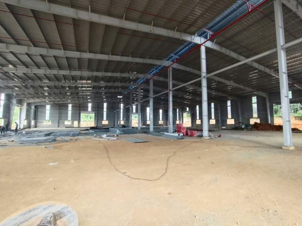 Xưởng cho thuê tại Tân Uyên, Bình Dương 12.000m² - Hệ thống PCCC tự động, văn phòng 300m²