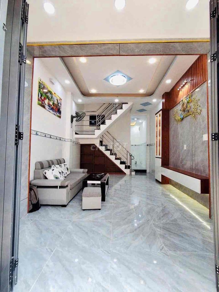 Nhà mới đẹp 36.4m² Hẻm 1225 Phạm Thế Hiển - Giá 5.77 tỷ, Thiết kế sang trọng!