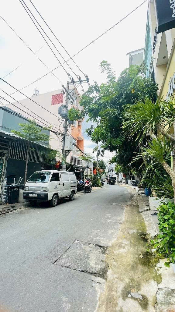 Chính chủ CHDV 5 tầng HXH Vườn Lài, Tân Phú 200m² giá 21.5 tỷ - Dòng tiền 120 triệu/tháng!