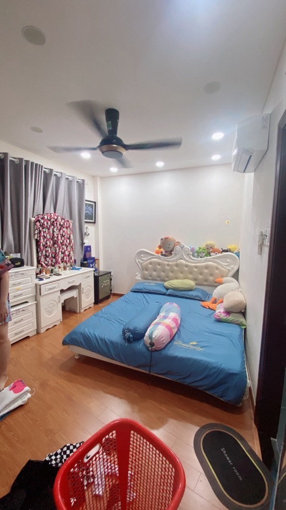 Bán Gấp Nhà Mặt Tiền Hậu Giang, P.11, Q.6 - Giá Chỉ 16,5 Tỷ TL!