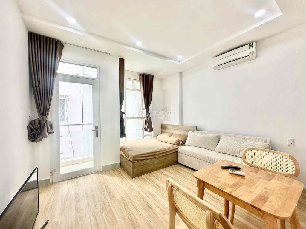 Phòng cho thuê 40m² Lê Văn Duyệt giá 7.1 triệu - Full nội thất, ánh sáng tự nhiên