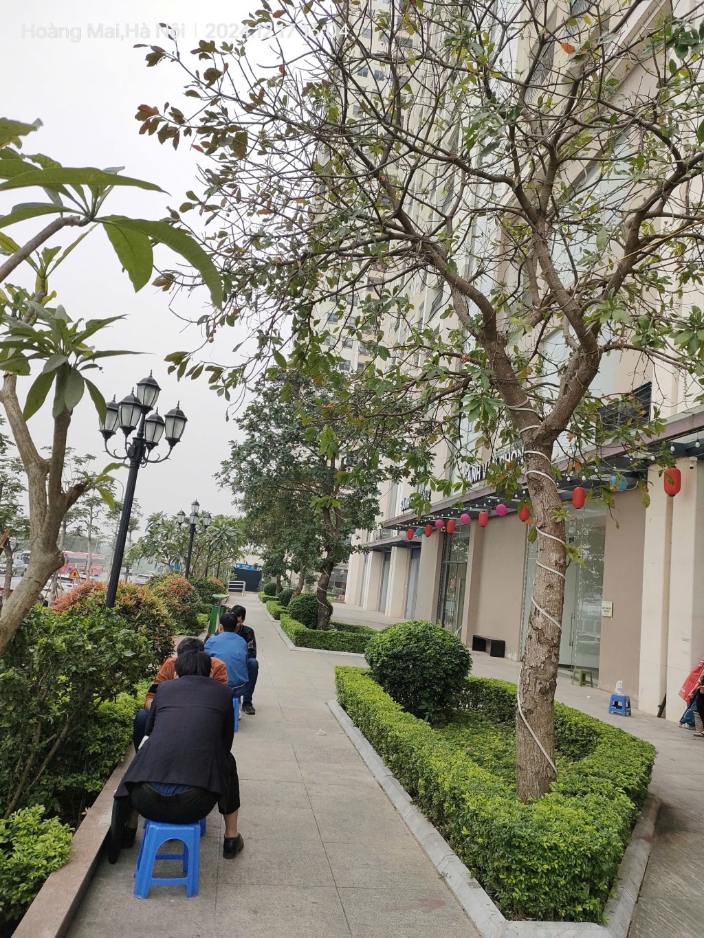 Căn hộ tầng 4 TT Bộ Công Nghiệp, Dốc Thọ Lão, 100m² giá 2.15 Tỷ - Không gian sống lý tưởng!