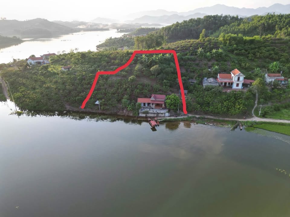 Farm tại xã Sơn Hải, huyện Lục Ngạn 2200m² - View hồ tuyệt đẹp, giá chỉ 1 tỷ!