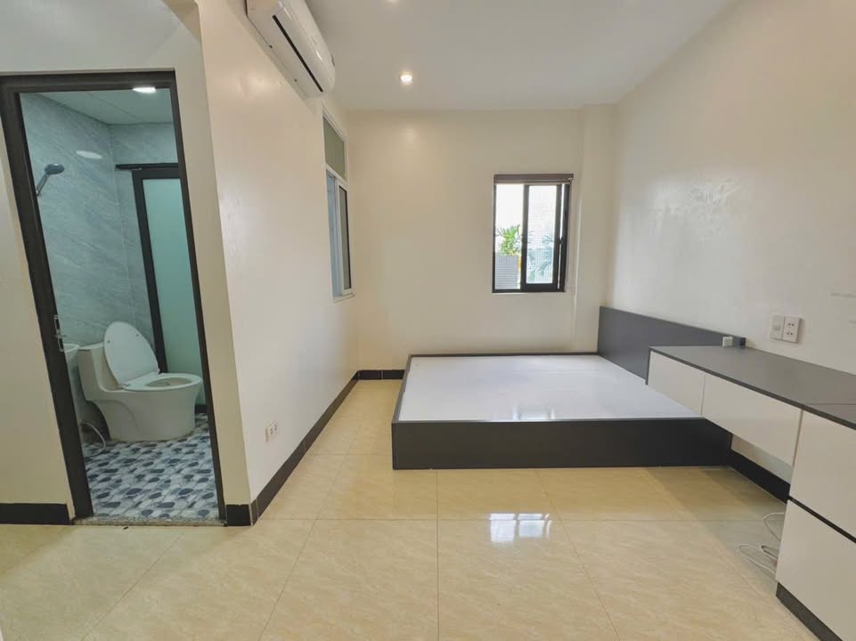 Phòng trọ Ngõ 48 Văn Trì 30m² giá 3.5 triệu - Full nội thất, sẵn sàng vào ở!