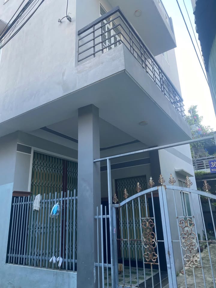 Nhà hẻm 306 Hoàng Văn Thụ, Quy Nhơn 53m² giá 2.99 tỷ - Gần trung tâm, thương lượng tốt!