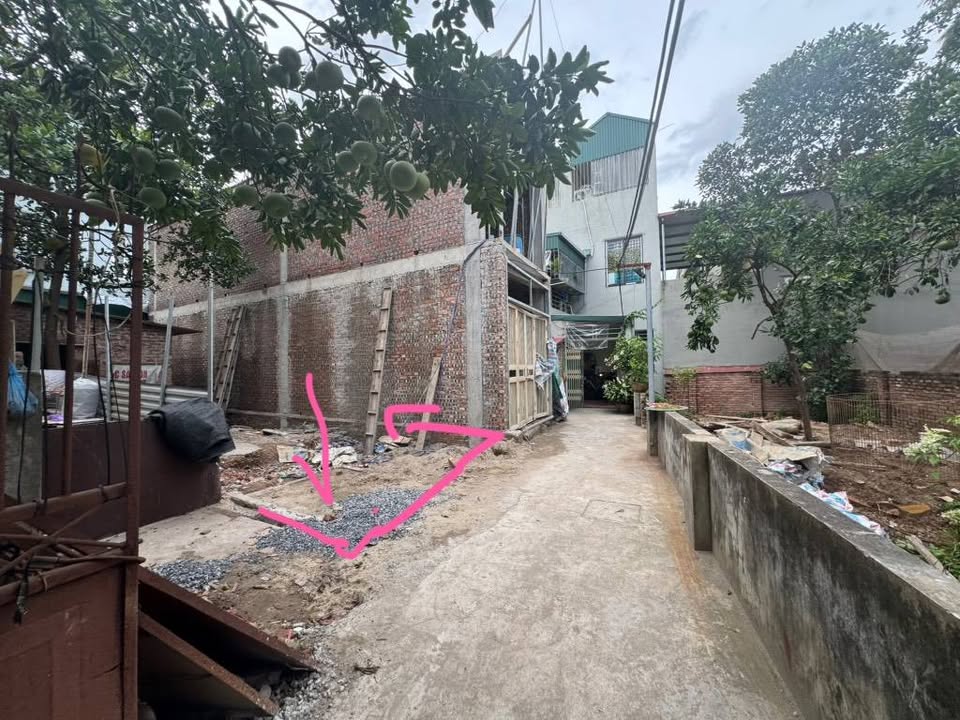 Đất đẹp Ngọc Thụy Long Biên 63m² giá 6.6 tỷ - Ô tô đỗ cổng, ngõ thông thoáng!