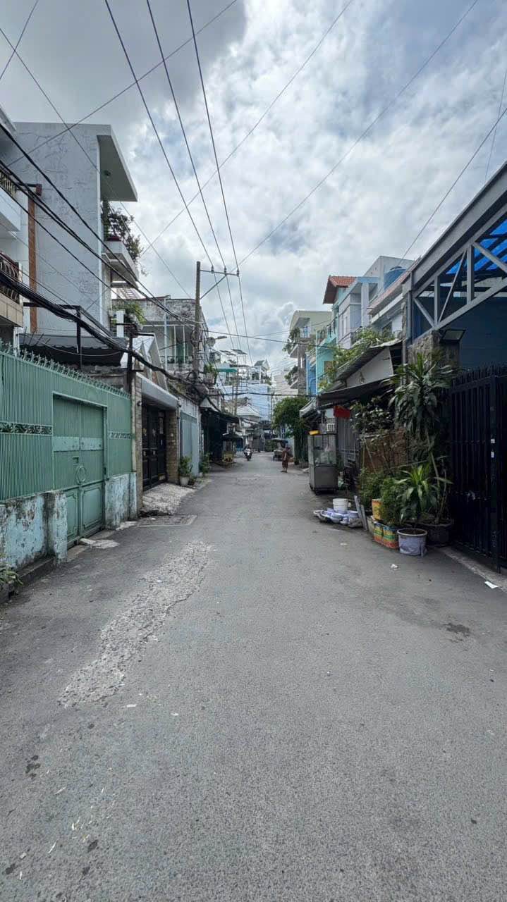 Đất nền hẻm nhựa rộng 8m tại Khuông Việt, Phú Trung, Tân Phú - Giá 8.9 tỷ, sẵn sàng xây mới!