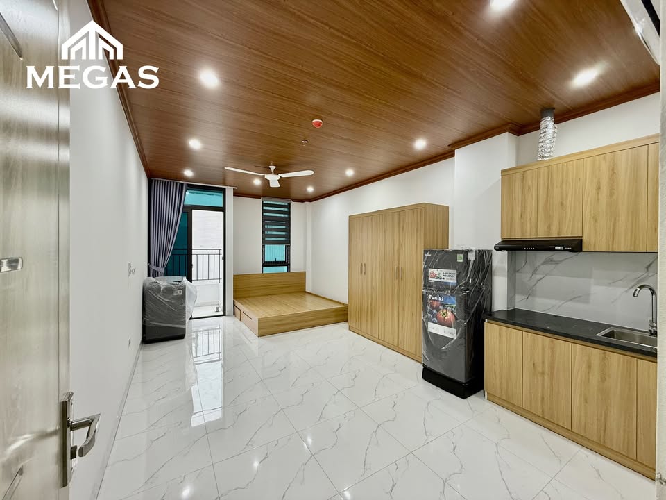 Cho thuê studio 43 Cổ Nhuế 30m² giá chỉ 5 triệu - Nội thất hiện đại, ban công rộng rãi!