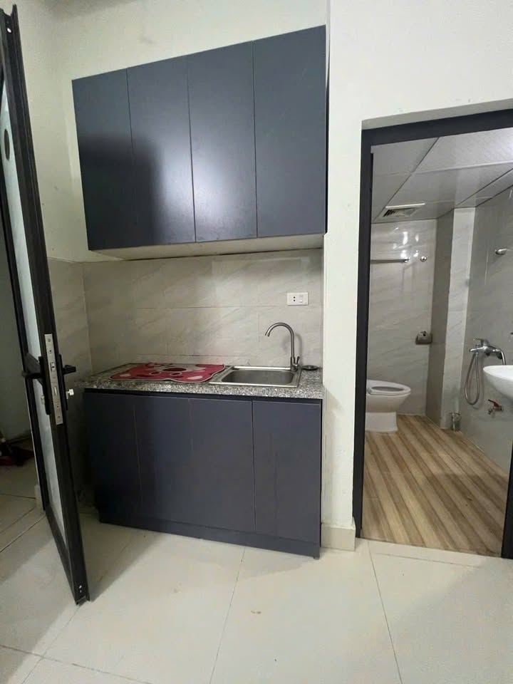 Phòng studio Nguyễn Khánh Toàn 25m² giá 4 triệu - Full đồ, vào ở ngay!