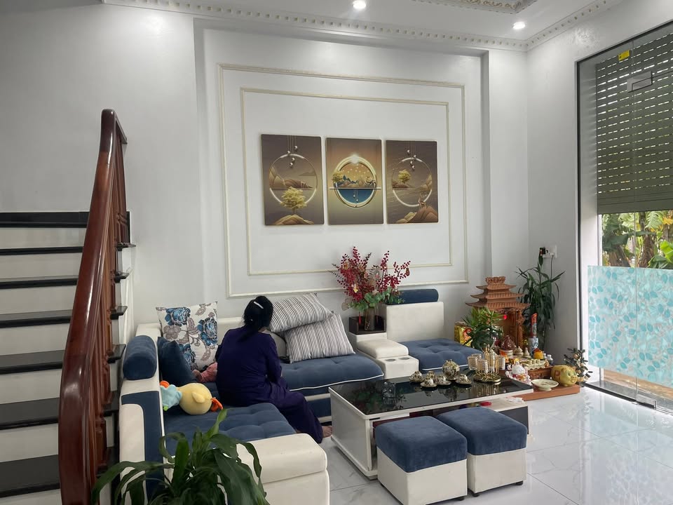 Nhà 3 tầng đẹp tại ngõ phố Yết Kiêu, Hải Dương - Giá 2 tỷ thương lượng!