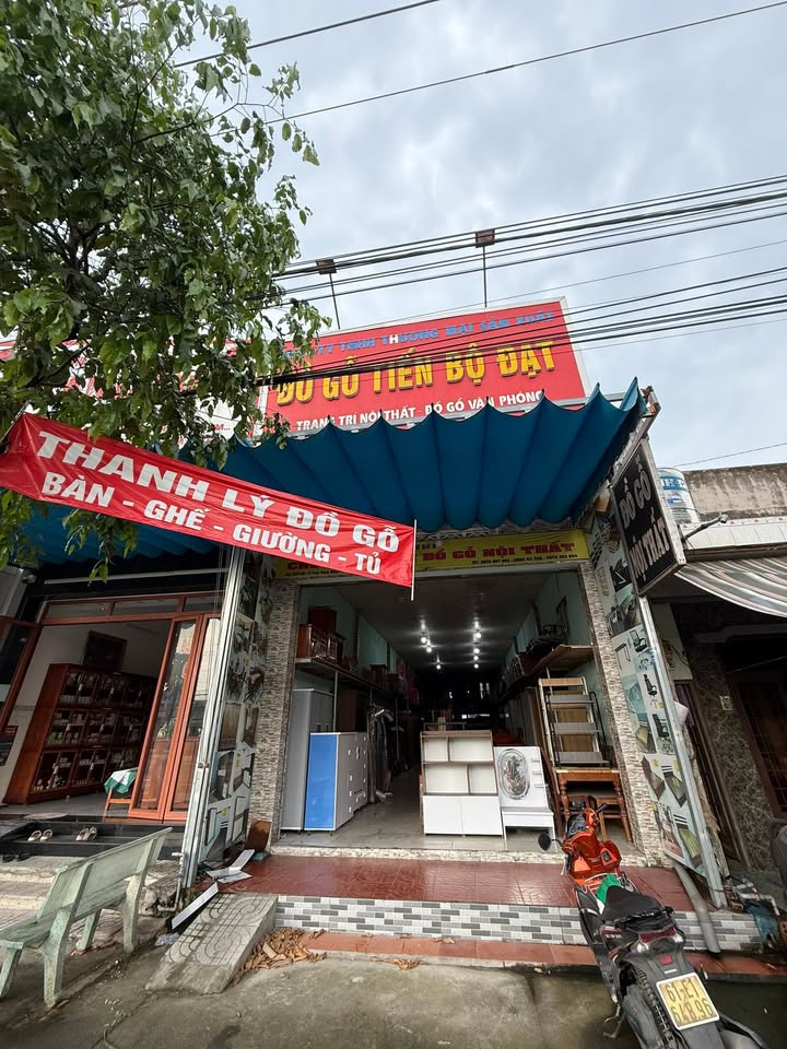 Nhà kinh doanh đa nghề mặt tiền ĐT746, 214m² giá 7 tỷ - Sổ hồng chính chủ!