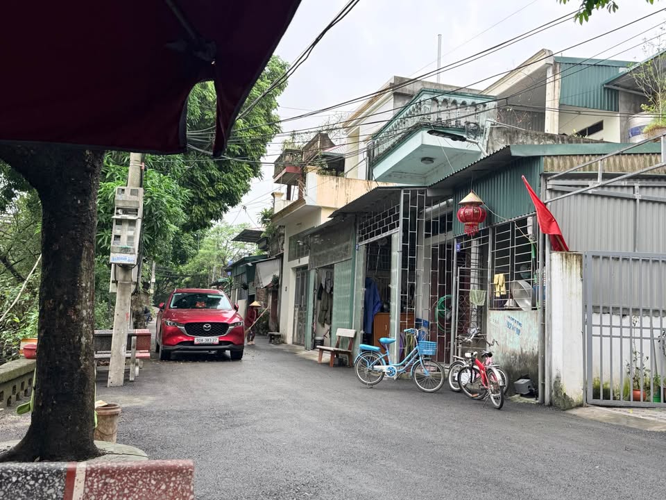 Căn nhà 2 tầng tại Nam Sơn, Phủ Lý 72m² giá chỉ 1.5 tỷ - Ô tô vào tận nhà!