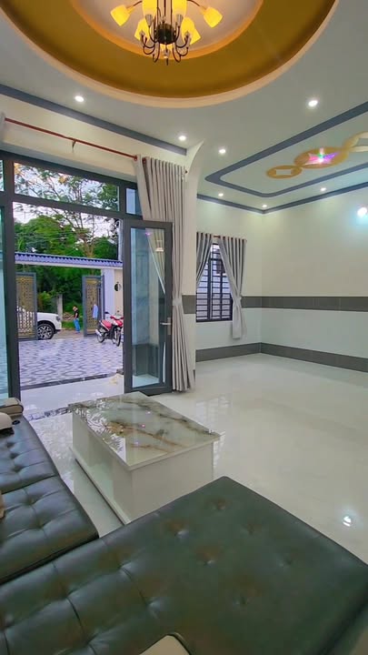 Nhà mái thái Hẻm 41 Trần Phú, Hòa Thành, 189m² giá 2.15 tỷ - Kiến trúc hiện đại, sẵn sàng ở!