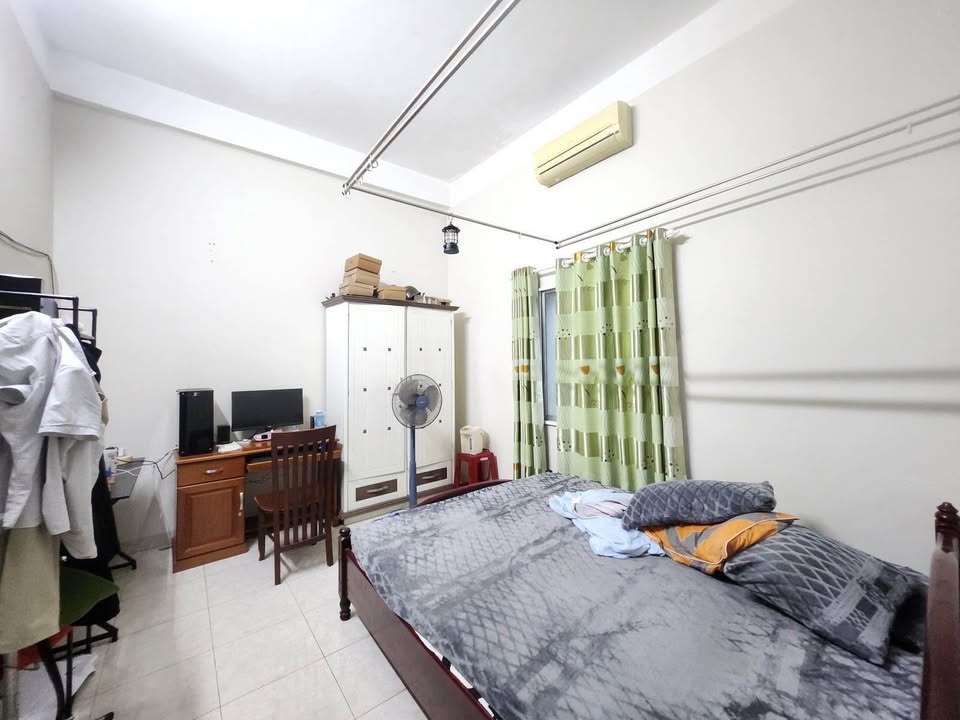 Bán nhà 3 tầng Hoà Hải 108m² giá 10 tỷ - Kiên cố, gần UBND quận!