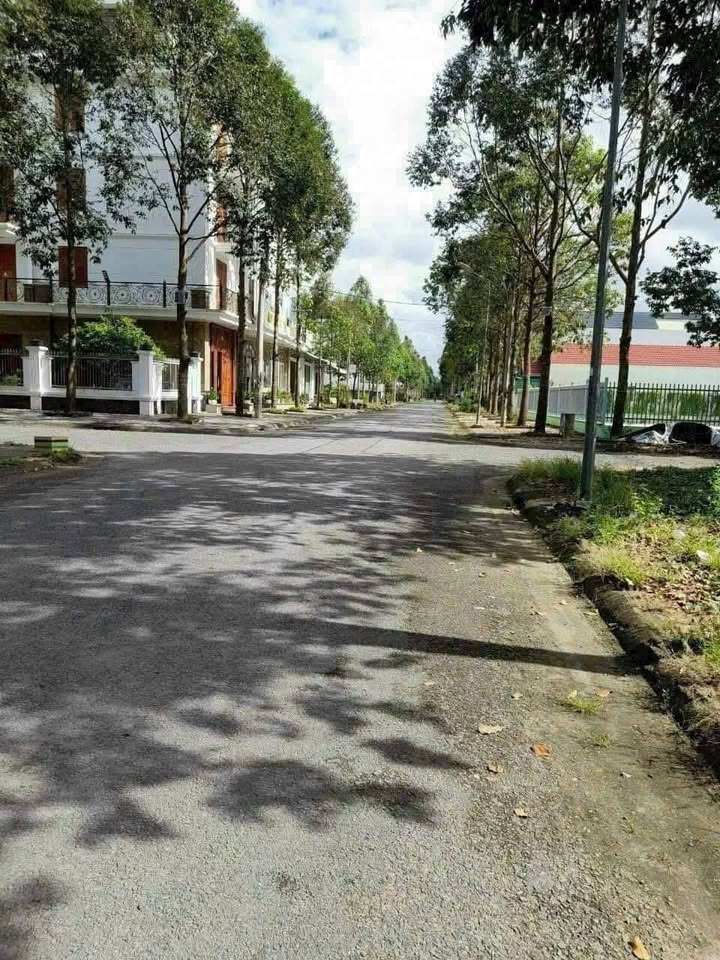 Đất nền đường Nguyễn Trãi, phường Long Bình, 78m² giá 1.3 tỷ - Sổ hồng chính chủ