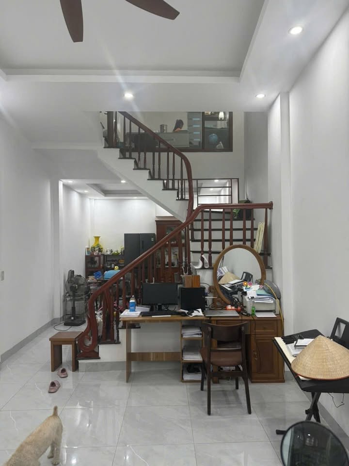 Nhà 4 tầng ngõ 9 Nguyễn Chí Thanh, Hải Dương 52m² giá 3.7 tỷ - Chính chủ bán gấp!