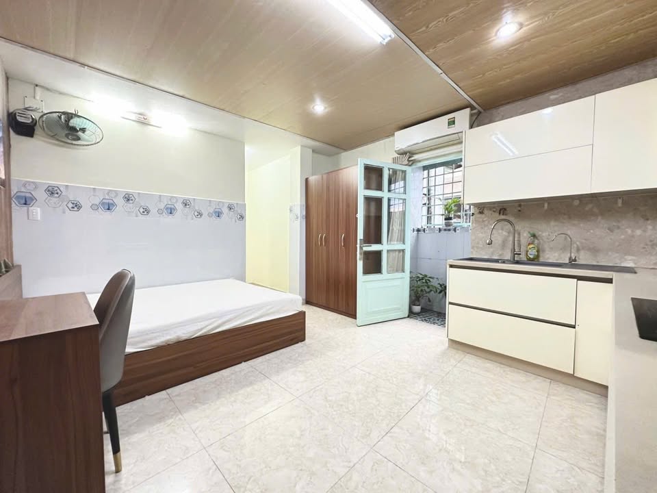 Studio cho thuê tại CMT8, Q10 - Đầy đủ nội thất, giờ giấc tự do!