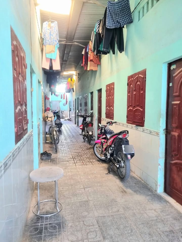 Nhà trọ và kiot Dĩ An 387m² giá 5.5 tỷ - Đầu tư sinh lời ngay!