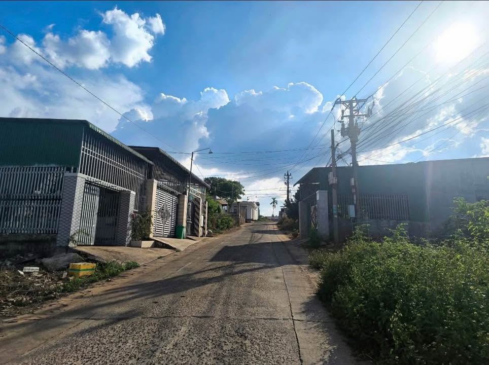 Đất Hẻm Cấp 1 Tỉnh Lộ 8, Cư Suê 160m² giá 3.68 tỷ - Cơ hội vàng cho nhà đầu tư!